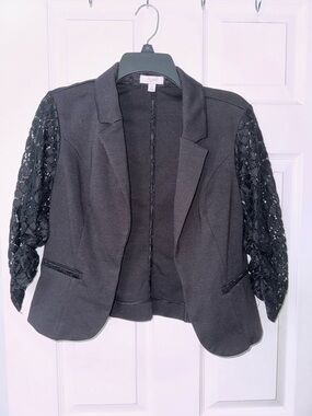 Candie’s Ruched Lace Sleeve Women's Blazer | Black | EUC | Size Medium